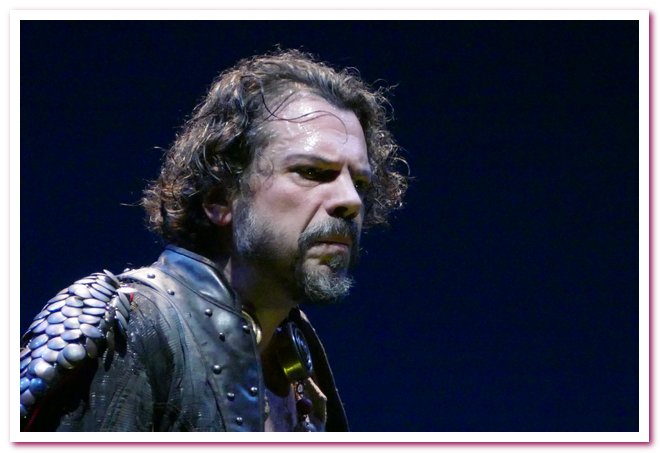 Alberto Oliva Salom Teatro Litta