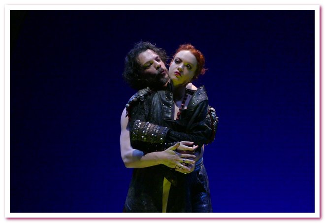 Alberto Oliva Salom Teatro Litta