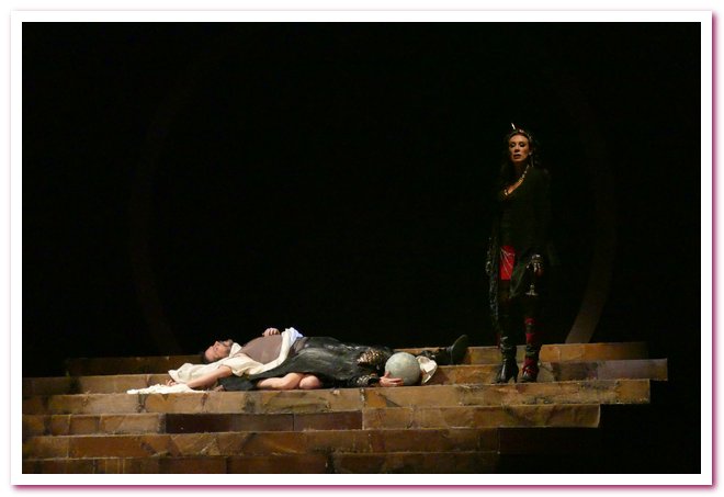 Alberto Oliva Salom Teatro Litta