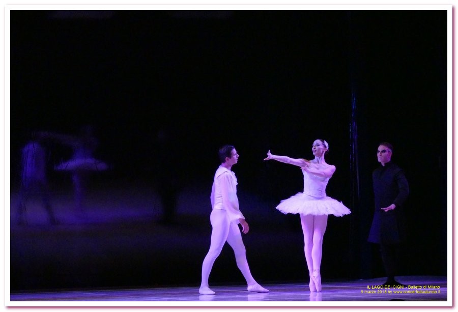 Balletto di Milano LAGO DEI CIGNI