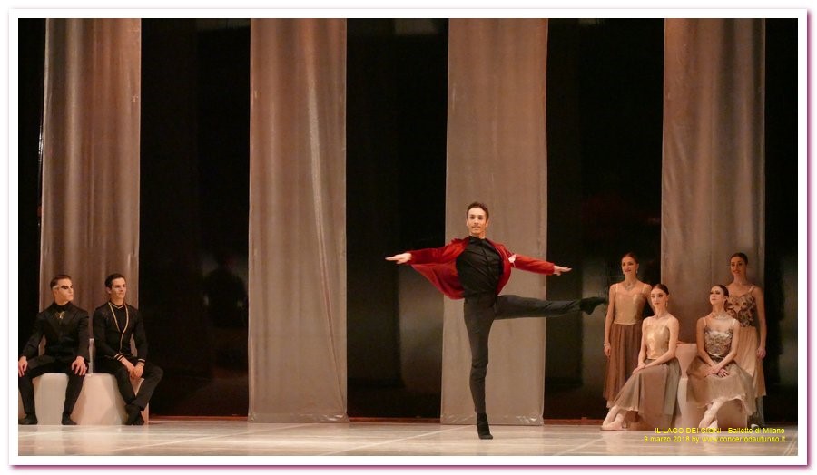 Balletto di Milano LAGO DEI CIGNI