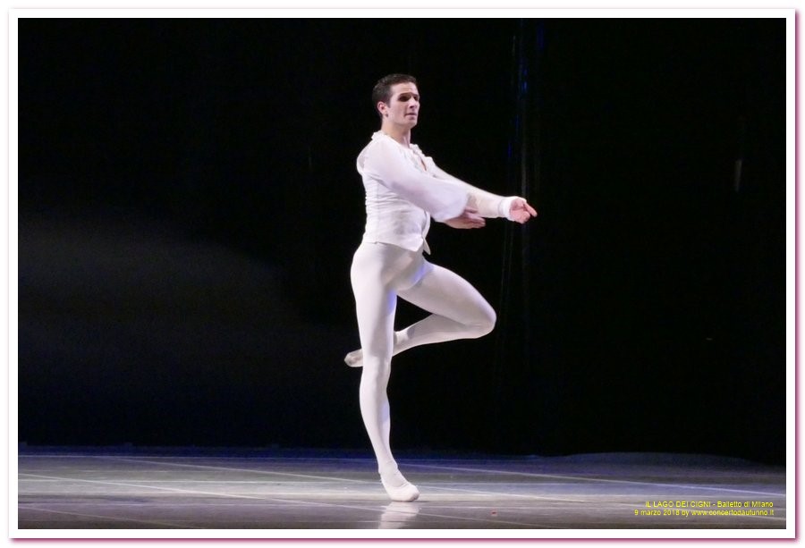 Balletto di Milano LAGO DEI CIGNI