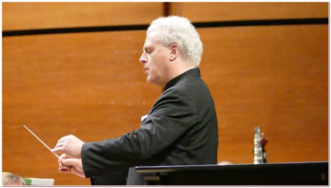 Piano-pdalier, Roberto Prosseda. Direttore, Patrick Fournillier. Orchestra Sinfonica di Milano Giuseppe Verdi