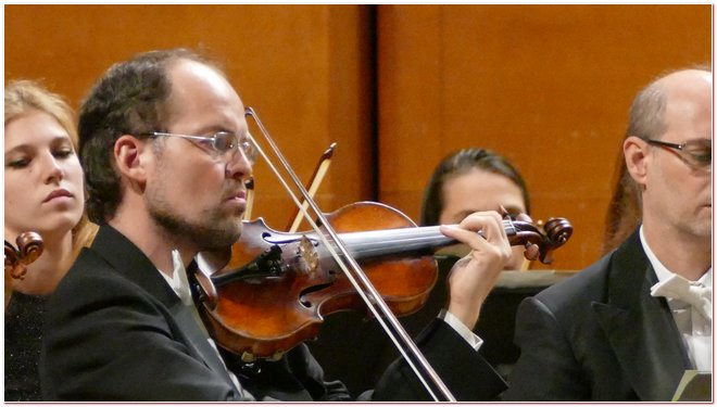 Piano-pdalier, Roberto Prosseda. Direttore, Patrick Fournillier. Orchestra Sinfonica di Milano Giuseppe Verdi