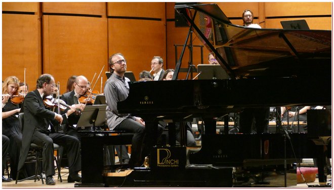Piano-pdalier, Roberto Prosseda. Direttore, Patrick Fournillier. Orchestra Sinfonica di Milano Giuseppe Verdi