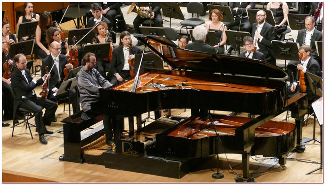 Piano-pdalier, Roberto Prosseda. Direttore, Patrick Fournillier. Orchestra Sinfonica di Milano Giuseppe Verdi