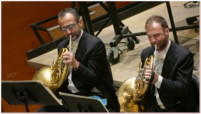 Piano-pdalier, Roberto Prosseda. Direttore, Patrick Fournillier. Orchestra Sinfonica di Milano Giuseppe Verdi