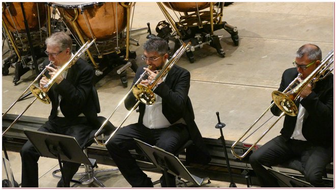 Piano-pdalier, Roberto Prosseda. Direttore, Patrick Fournillier. Orchestra Sinfonica di Milano Giuseppe Verdi