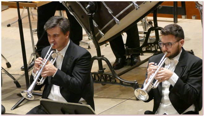 Piano-pdalier, Roberto Prosseda. Direttore, Patrick Fournillier. Orchestra Sinfonica di Milano Giuseppe Verdi