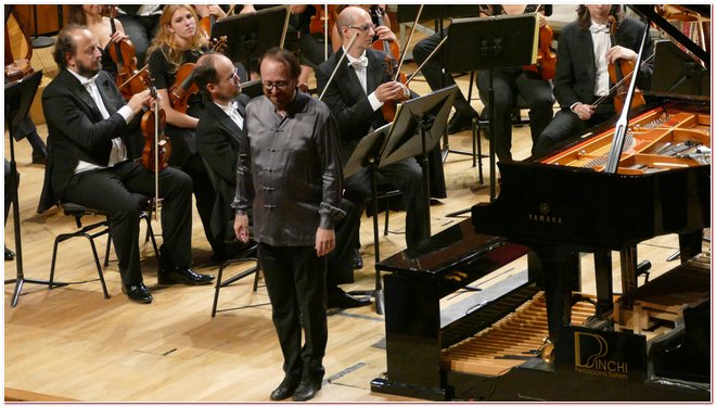 Piano-pdalier, Roberto Prosseda. Direttore, Patrick Fournillier. Orchestra Sinfonica di Milano Giuseppe Verdi