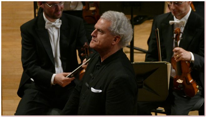 Piano-pdalier, Roberto Prosseda. Direttore, Patrick Fournillier. Orchestra Sinfonica di Milano Giuseppe Verdi
