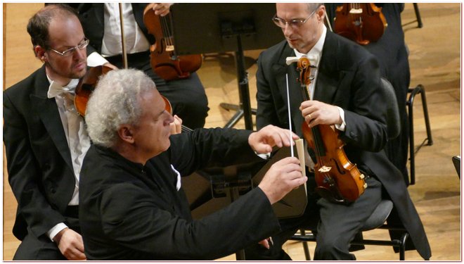 Piano-pdalier, Roberto Prosseda. Direttore, Patrick Fournillier. Orchestra Sinfonica di Milano Giuseppe Verdi