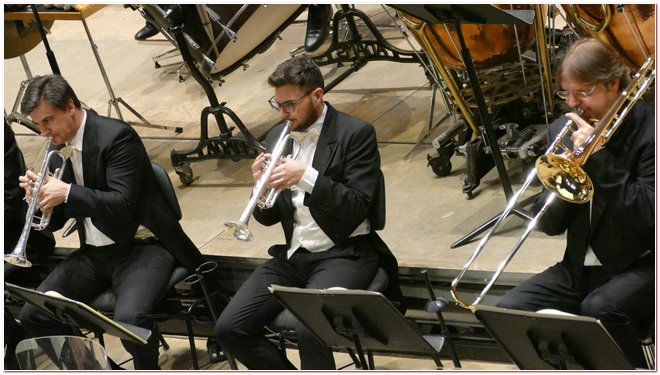 Piano-pdalier, Roberto Prosseda. Direttore, Patrick Fournillier. Orchestra Sinfonica di Milano Giuseppe Verdi