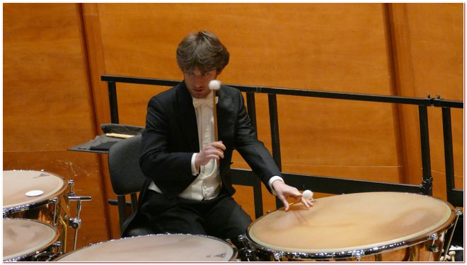 Piano-pdalier, Roberto Prosseda. Direttore, Patrick Fournillier. Orchestra Sinfonica di Milano Giuseppe Verdi