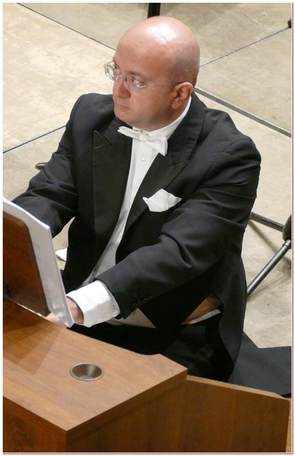 Piano-pdalier, Roberto Prosseda. Direttore, Patrick Fournillier. Orchestra Sinfonica di Milano Giuseppe Verdi
