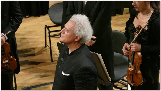 Piano-pdalier, Roberto Prosseda. Direttore, Patrick Fournillier. Orchestra Sinfonica di Milano Giuseppe Verdi