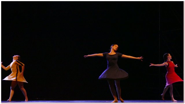 Contemporary Ballet 