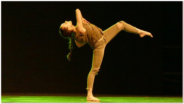 Contemporary Ballet