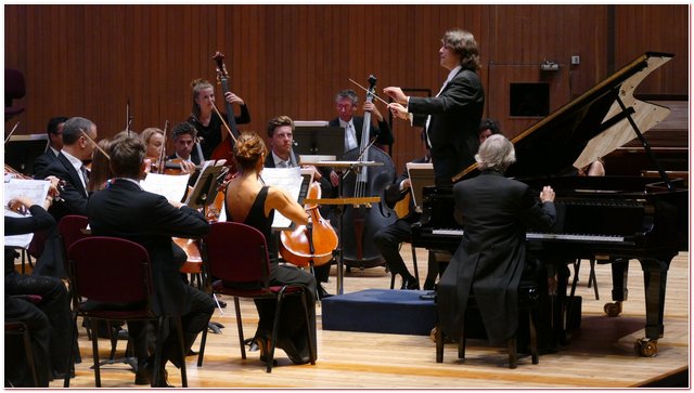 Roberto Gianola Serate Musicali