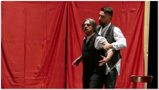 Ecoteatro Pagliacci