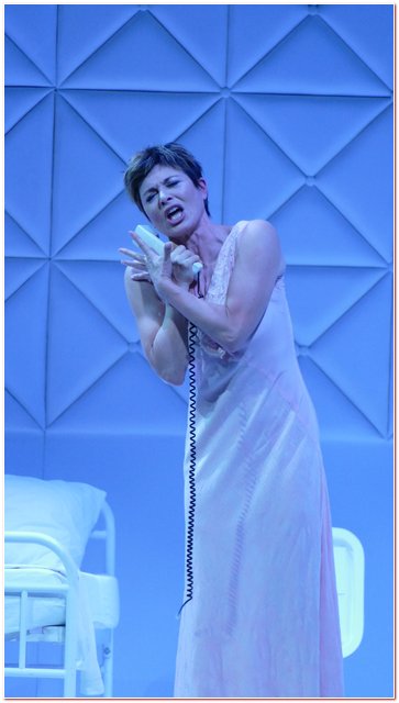 Teatro Fraschini  2018 Voix Humaine Emma Dante