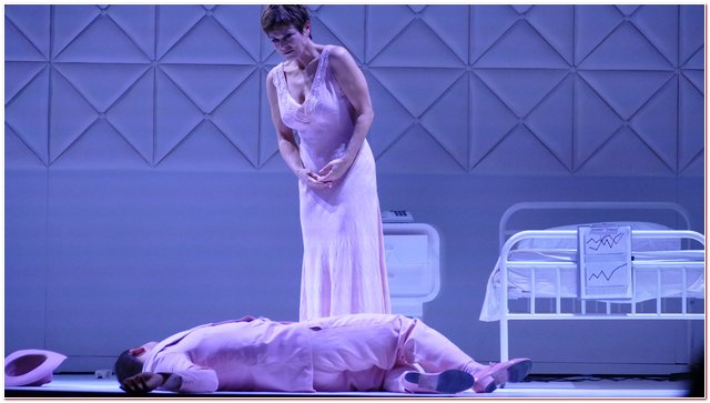 Teatro Fraschini  2018 Voix Humaine Emma Dante