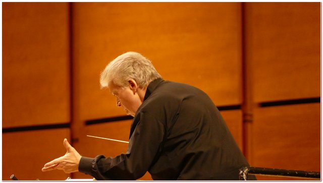 laVerdi Claus Peter Flor Nona Beethoven