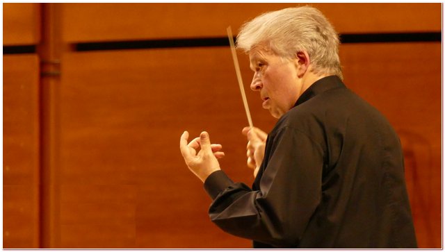 laVerdi Claus Peter Flor Nona Beethoven