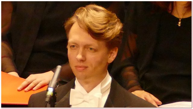 laVerdi Claus Peter Flor Nona Beethoven