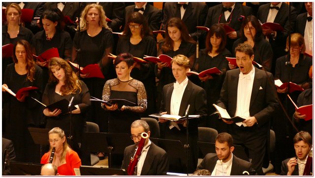 laVerdi Claus Peter Flor Nona Beethoven