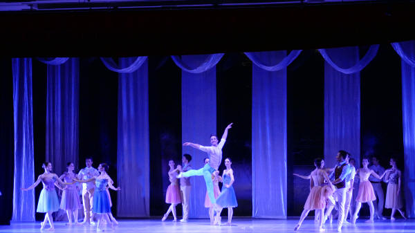 Balletto di Milano 2019 Lago dei cigni al Nuovo