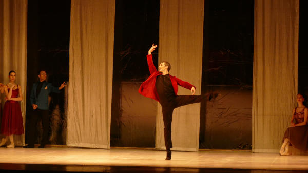 Balletto di Milano 2019 Lago dei cigni al Nuovo