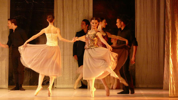 Balletto di Milano 2019 Lago dei cigni al Nuovo