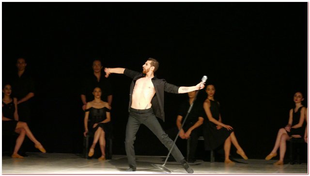 Balletto Milano Vie En Rose Chanson Chansons