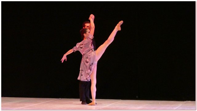 Balletto Milano Vie En Rose Chanson Chansons