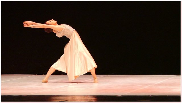 Balletto Milano Vie En Rose Chanson Chansons