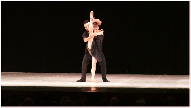 Balletto Milano Vie En Rose Chanson Chansons