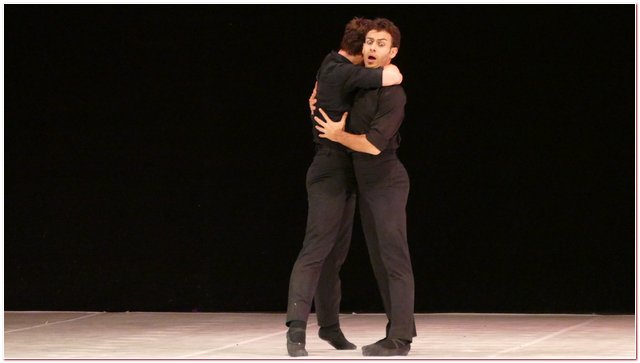 Balletto Milano Vie En Rose Chanson Chansons