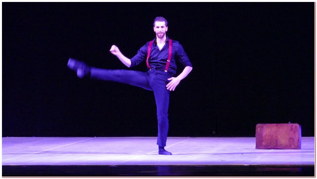 Balletto Milano Vie En Rose Chanson Chansons