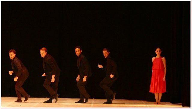 Balletto Milano Vie En Rose Chanson Chansons