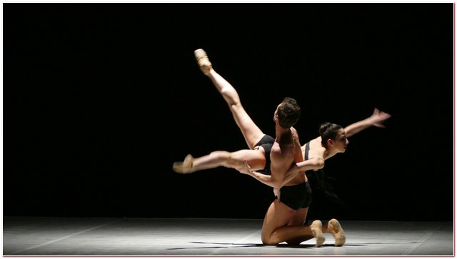 Balletto Milano Vie En Rose Chanson Chansons