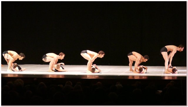 Balletto Milano Vie En Rose Chanson Chansons