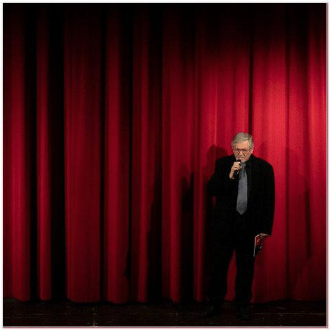 Mario Mainino presentatore promotore fotografo