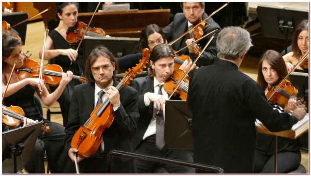 Claus Peter Flor e il violoncello di Quirine Viersen