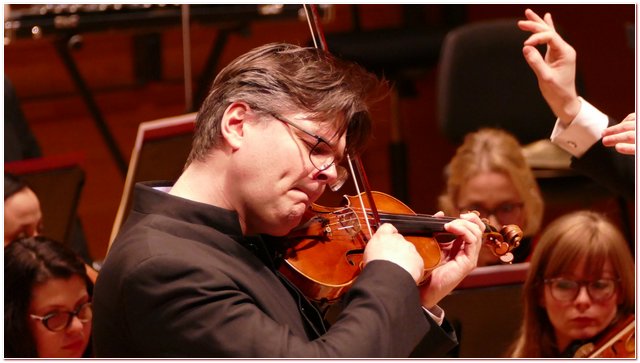 Pomeriggi Musicali Violino: Roman Simovic Direttore: Alessandro Cadario