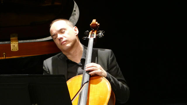 Elio al Teatro Menotti