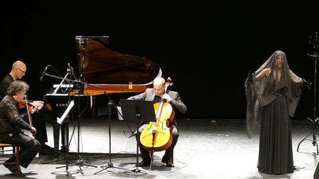 Elio al Teatro Menotti