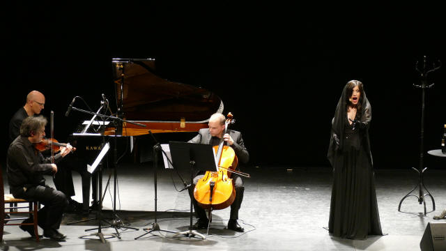 Elio al Teatro Menotti