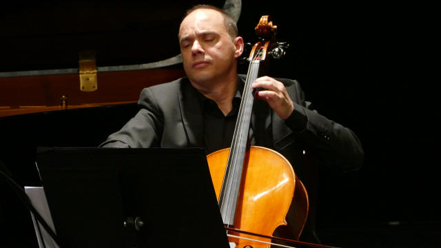 Elio al Teatro Menotti
