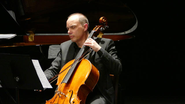 Elio al Teatro Menotti